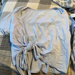 Holistier wrap top blue